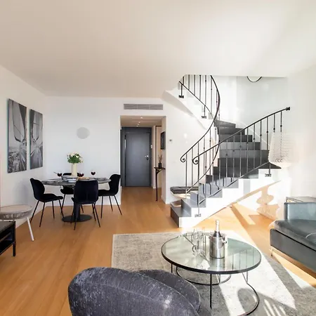 Lejlighed #22 Staywiz Us - Duplex Panoramic Sea View 2bdr, Ac, Swimpool, Parking, Petanque *