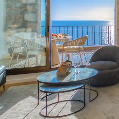 Lejlighed #22 Staywiz Us - Duplex Panoramic Sea View 2bdr, Ac, Swimpool, Parking, Petanque Nice