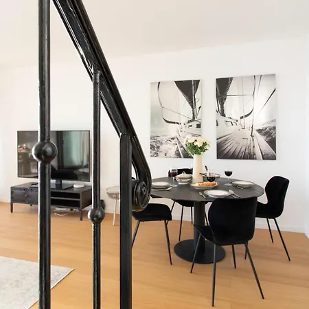 #22 Staywiz Us - Duplex Panoramic Sea View 2bdr, Ac, Swimpool, Parking, Petanque