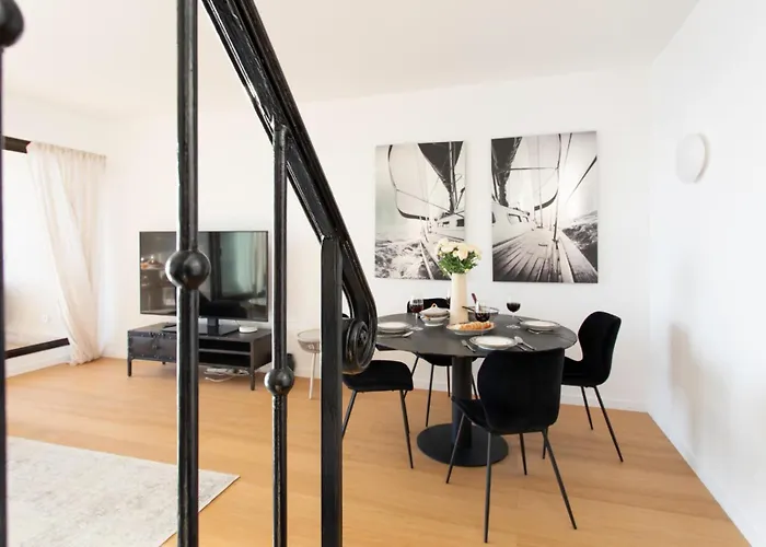 Satywizus #22- Duplex Panoramic Sea View 2bdr, Ac, Swimpool, Parking, Petanque