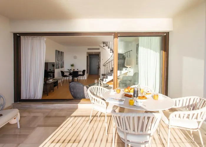 Apartment #22 Staywiz Us - Duplex Panoramic Sea View 2bdr, Ac, Swimpool, Parking, Petanque