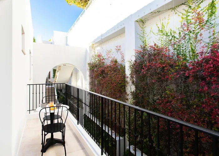#22 Staywiz Us - Duplex Panoramic Sea View 2bdr, Ac, Swimpool, Parking, Petanque