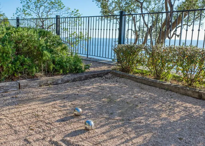 #22 Staywiz Us - Duplex Panoramic Sea View 2bdr, Ac, Swimpool, Parking, Petanque Apartment *