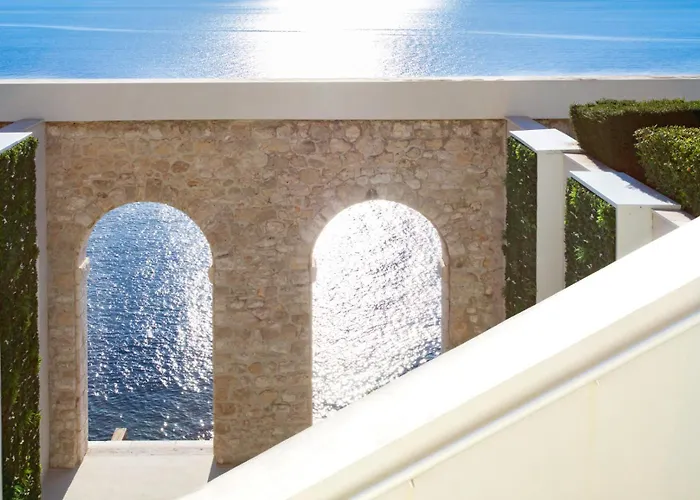 #22 Staywiz Us - Duplex Panoramic Sea View 2bdr, Ac, Swimpool, Parking, Petanque