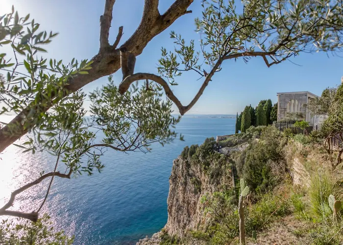 #22 Staywiz Us - Duplex Panoramic Sea View 2bdr, Ac, Swimpool, Parking, Petanque