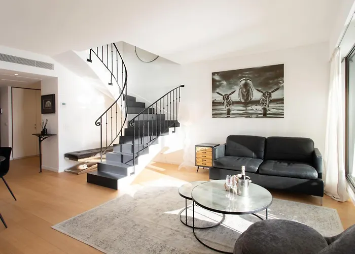 Satywizus #22- Duplex Panoramic Sea View 2bdr, Ac, Swimpool, Parking, Petanque Apartment