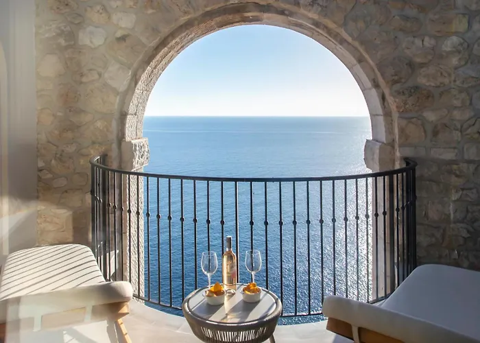 #22 Staywiz Us - Duplex Panoramic Sea View 2bdr, Ac, Swimpool, Parking, Petanque