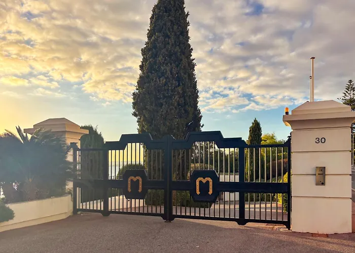 Satywizus #22- Duplex Panoramic Sea View 2bdr, Ac, Swimpool, Parking, Petanque * ניס