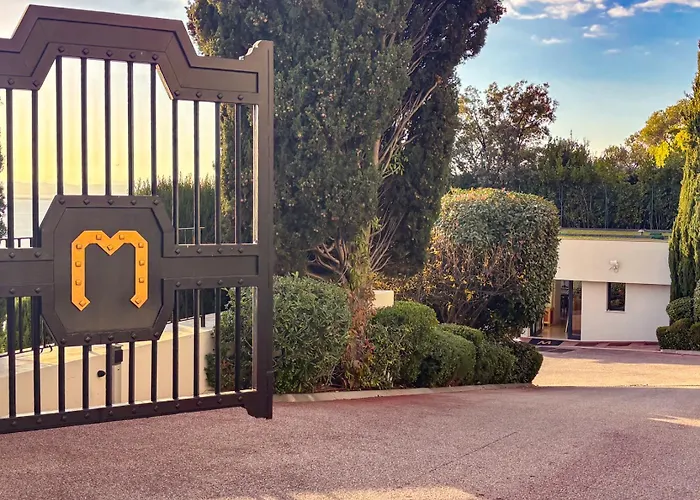 Satywizus #22- Duplex Panoramic Sea View 2bdr, Ac, Swimpool, Parking, Petanque * ניס