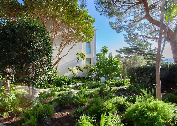 Satywizus #22- Duplex Panoramic Sea View 2bdr, Ac, Swimpool, Parking, Petanque דירה *