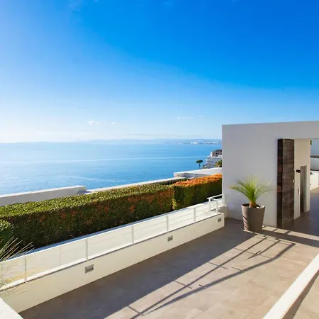 Appartamento #22 Staywiz Us - Duplex Panoramic Sea View 2bdr, Ac, Swimpool, Parking, Petanque *